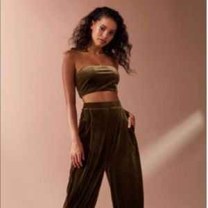 Olive UO Luciana Velvet Balloon Pant + Bandeau Set